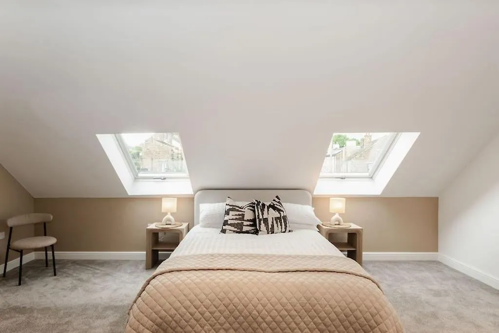 Boutique Apartment - Mazerystays Exley 0*,  Reino Unido